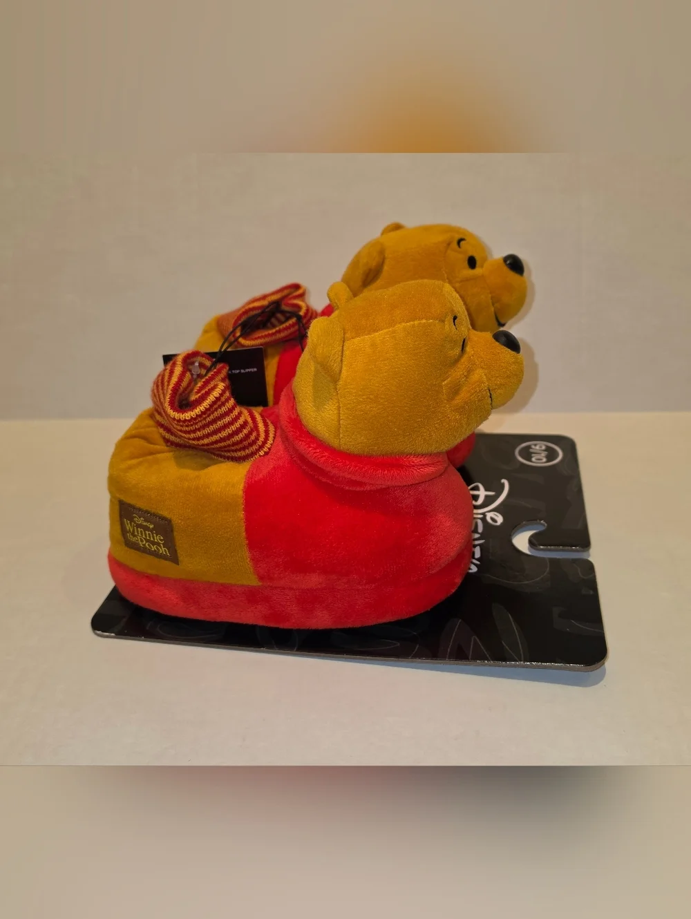 Disney Winnie the Pooh Mini Plush Children's Slippers - Yellow & Red Sz 9/10